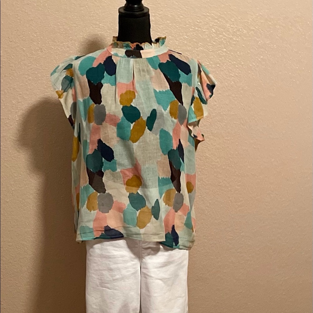 Perfect flutter sleeves to keep you cool!
